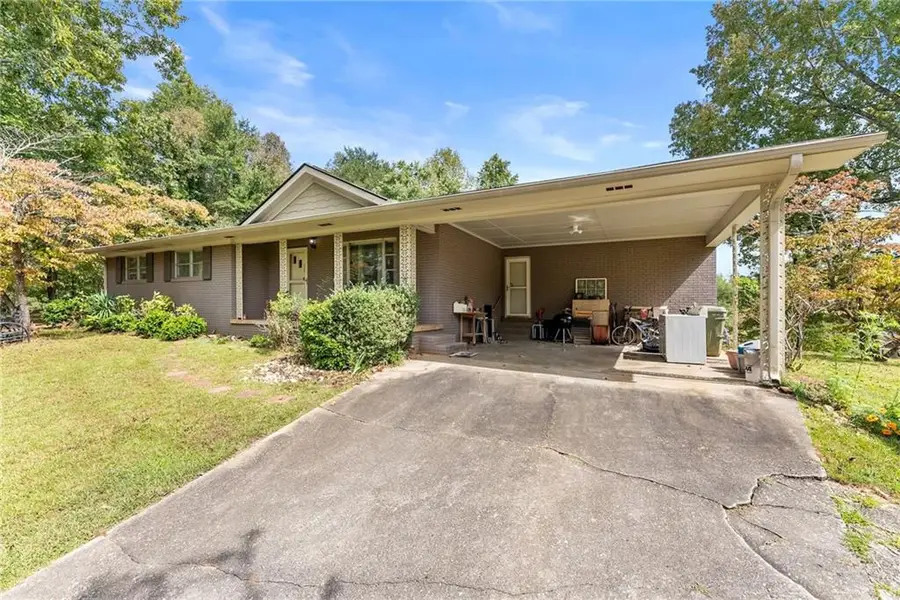 3481 Maynard Circle, Gainesville, GA 30506 - #2