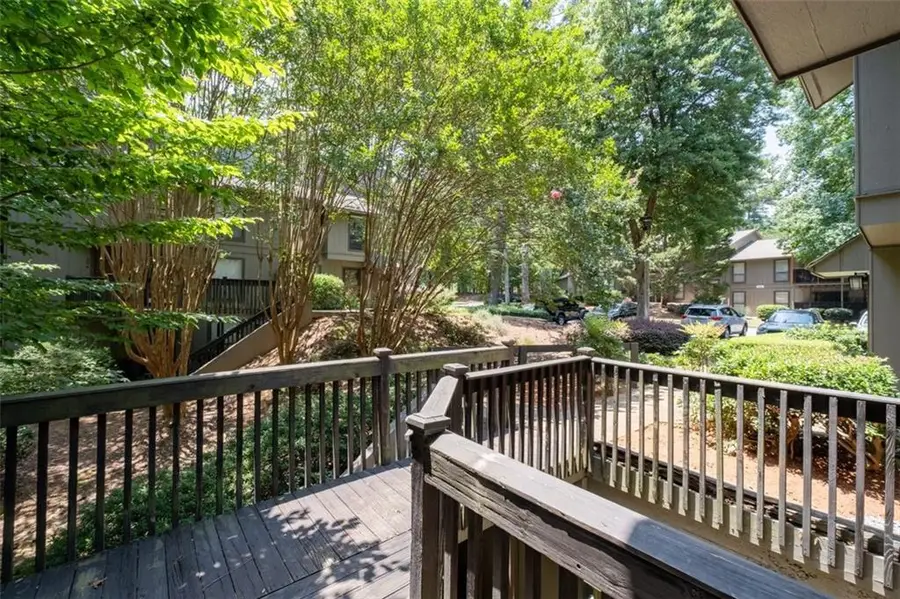 308 Cumberland Court Se, Smyrna, GA 30080 - Image #2