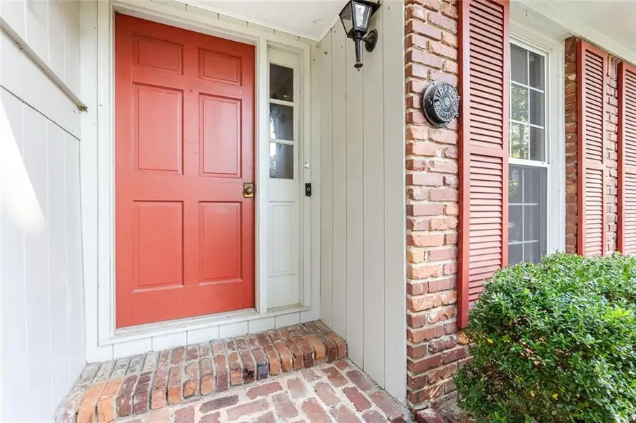 4201 Fairgreen Terrace Ne, Marietta, GA 30068 - Image #3