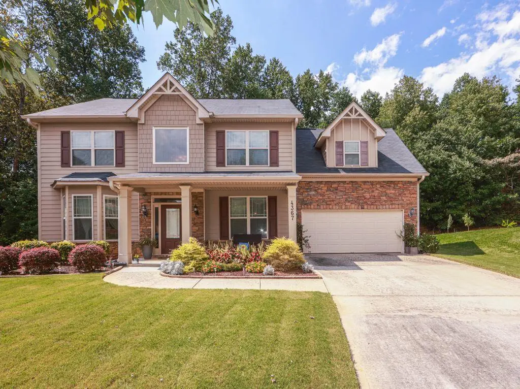 4367 Kershaw Drive, Snellville, GA 30039 - Image #1