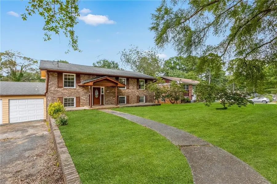 1804 Carla Drive, Morrow, GA 30260 - Image #3