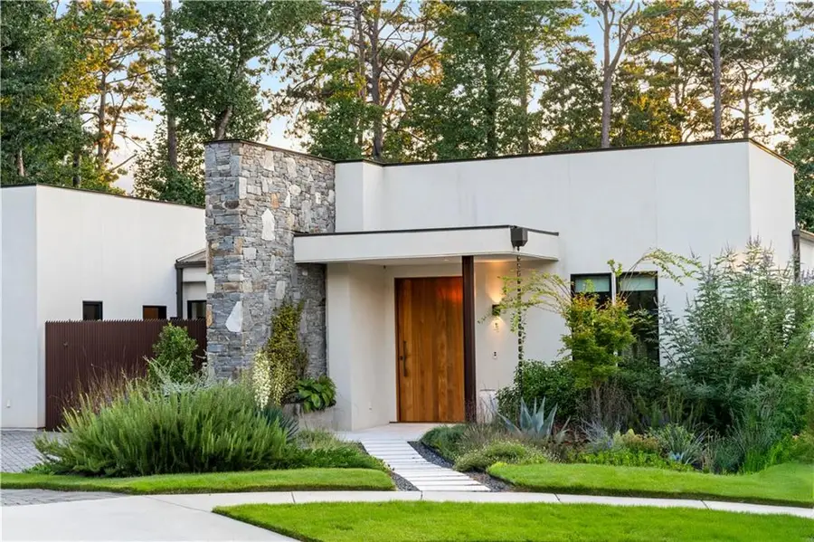 1572 Clifton Ridge, Atlanta, GA 30307 - Image #3