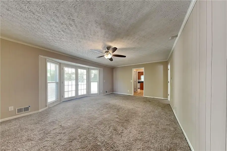 2990 Mountain Trace Ne, Roswell, GA 30075 - Image #3