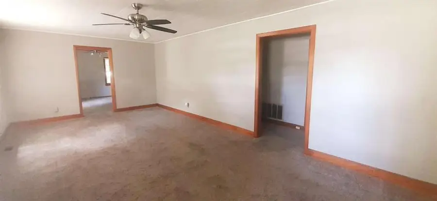 1020 Hickory Drive, Elberton, GA 30635 - #2