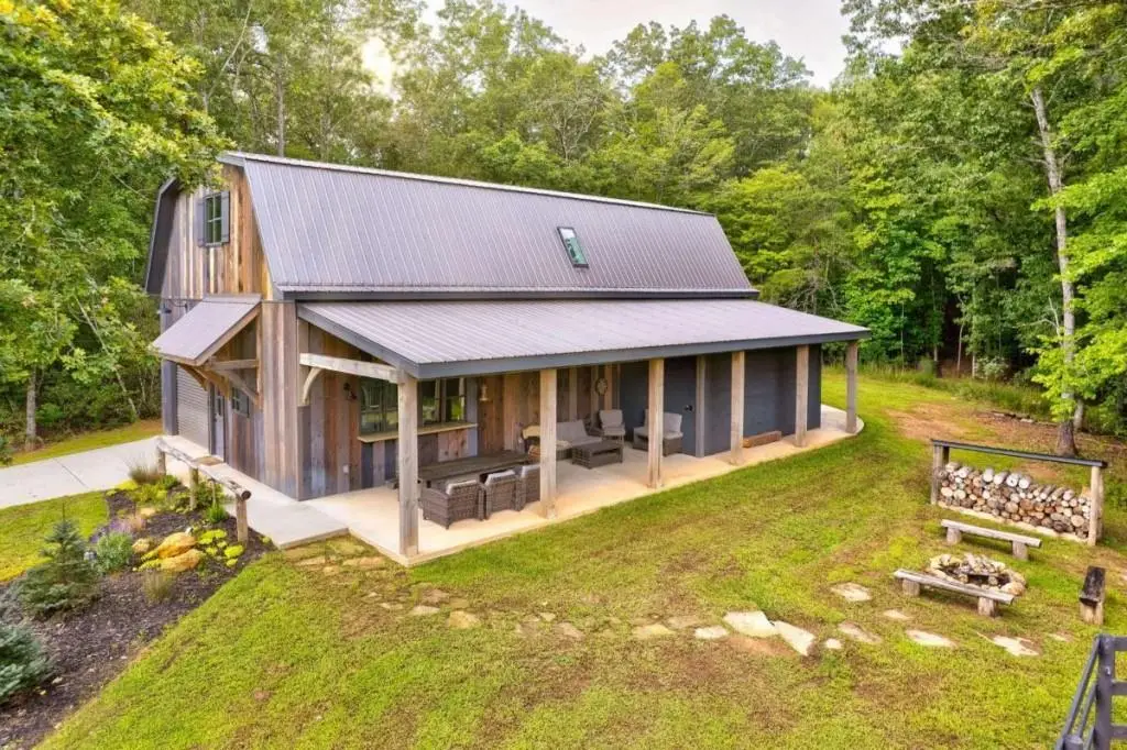 174 Bear Hollow Drive, Mineral Bluff, GA 30559 - Image #1