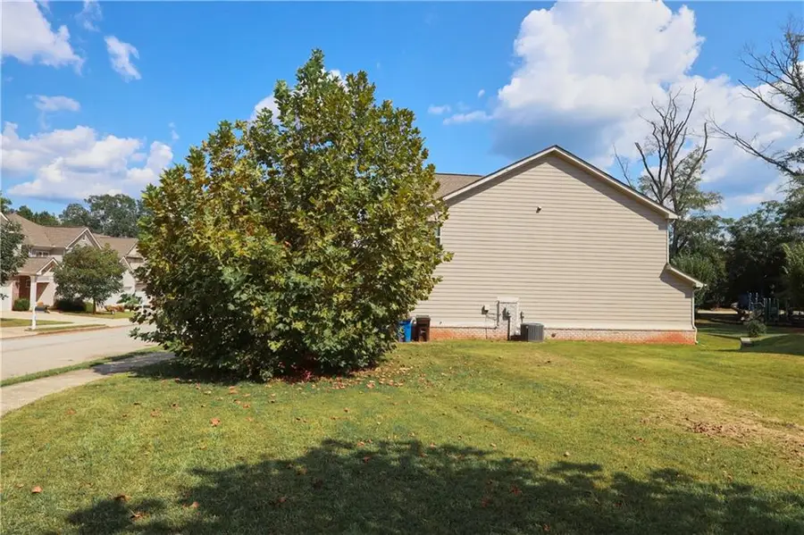 191 Daisy Circle, McDonough, GA 30252 - Image #3