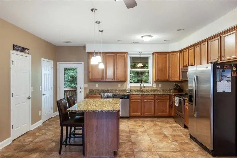 6865 Fletcher Drive, Winston, GA 30187 - Image #2