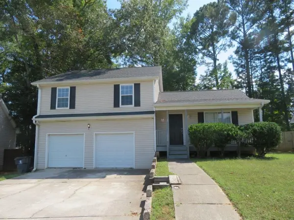 32 Bay Cove Drive, Stockbridge, GA 30281
