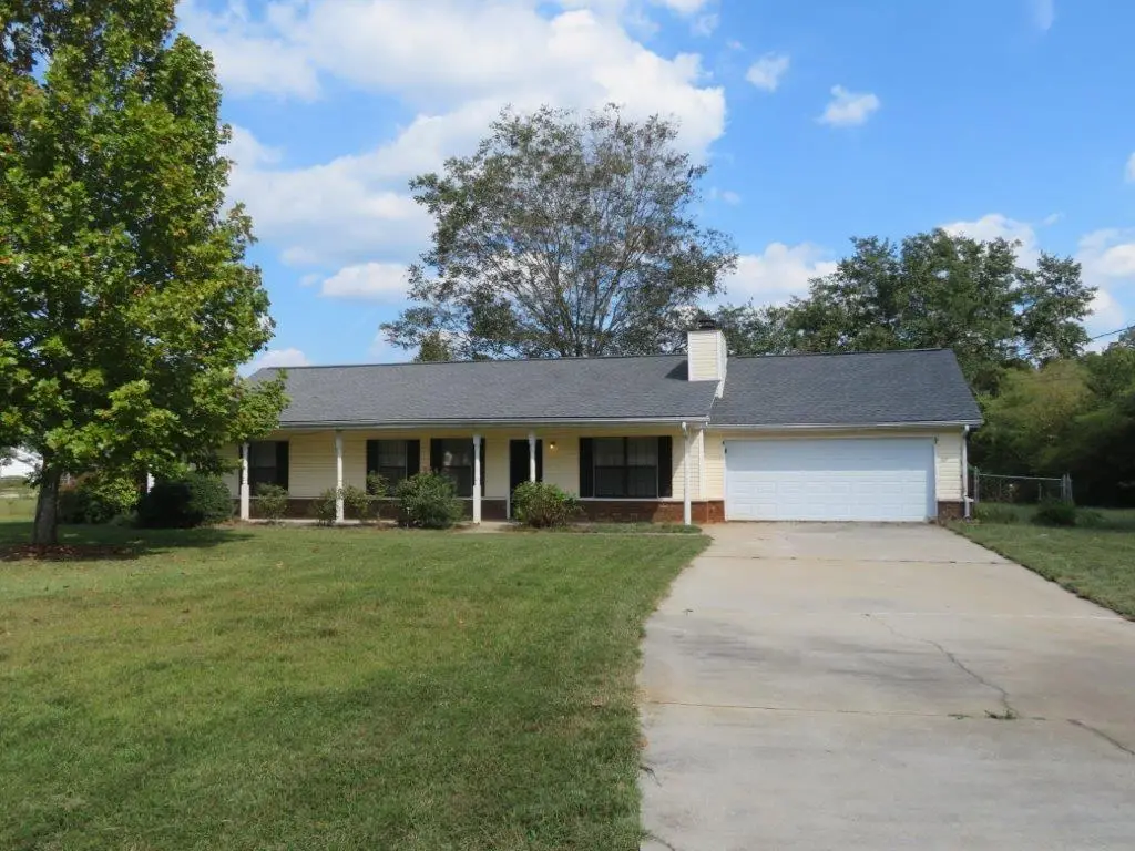 30 Oak Wood Lane, Covington, GA 30016 - Image #1