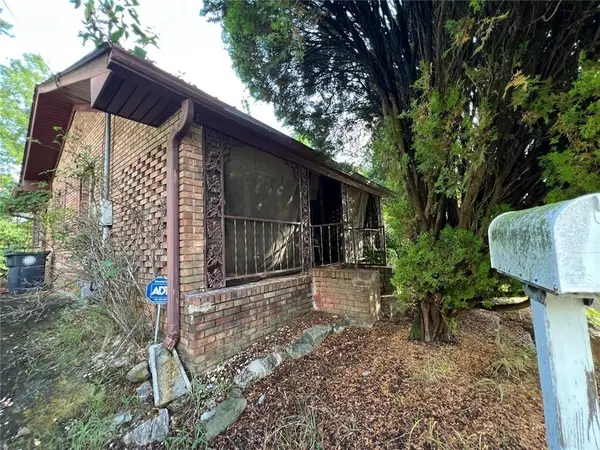 1049 Desota Street Se, Gainesville, GA 30501