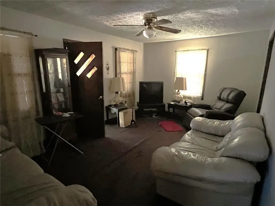 1049 Desota Street Se, Gainesville, GA 30501 - Image #3