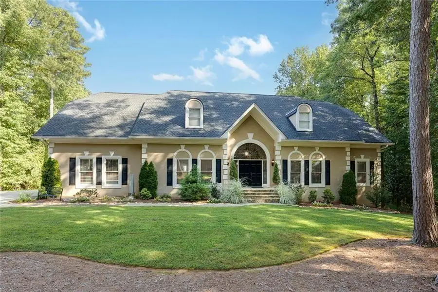 2010 Stonehedge Road, Roswell, GA 30075 - Image #2