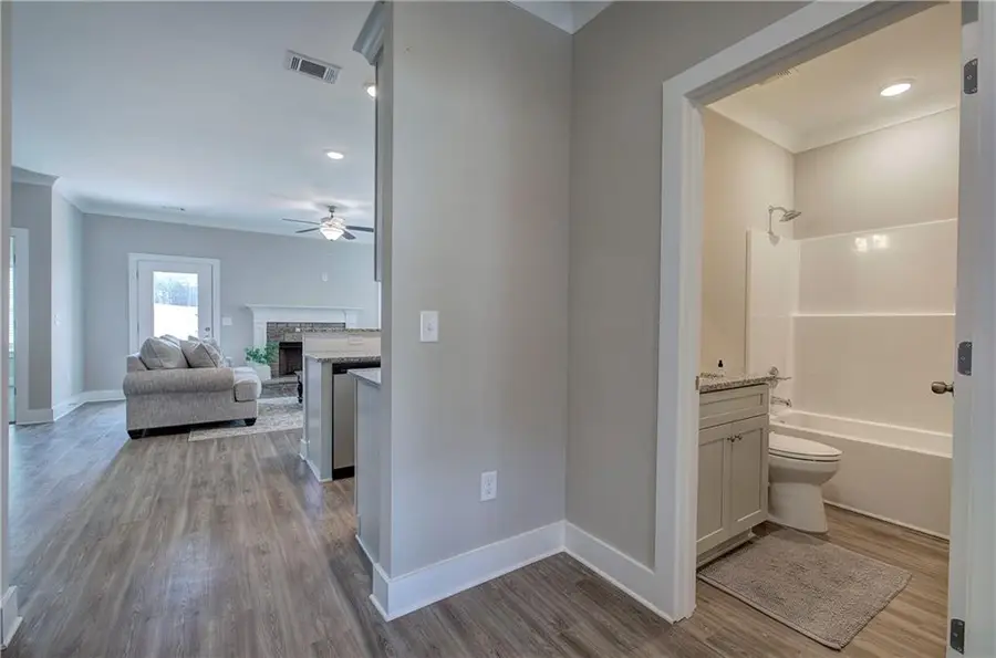 203 Daisy Court Ne, Cartersville, GA 30121 - Image #3