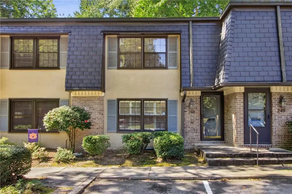 248 Triumph Drive Nw, Atlanta, GA 30327 - Image #1