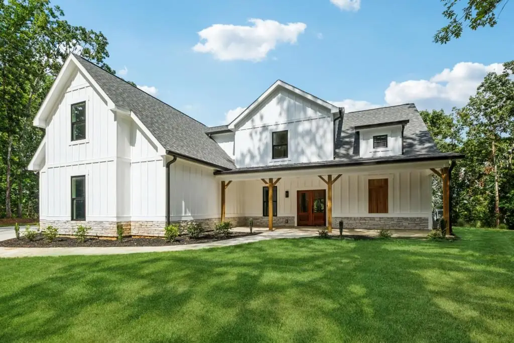 613 Ann Court, Woodstock, GA 30188 - Image #1