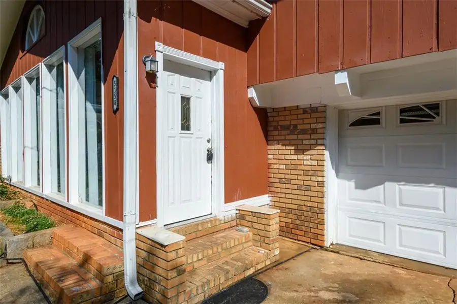 5158 Rock Eagle Drive, Stone Mountain, GA 30083 - Image #3