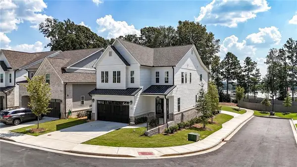 233 Scottsdale Drive, Marietta, GA 30064