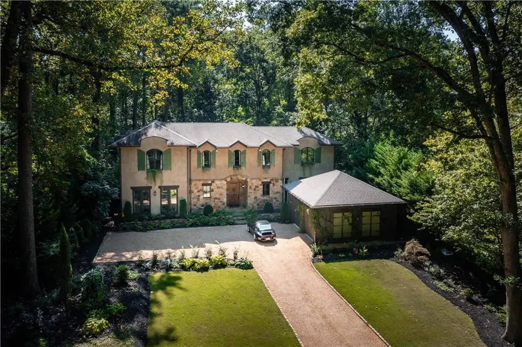 3118 W Roxboro Road Ne, Atlanta, GA 30324 - Image #1