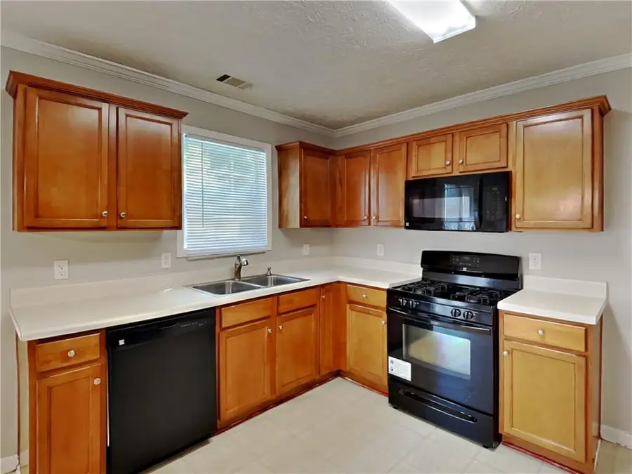 305 Remington Place Boulevard, Dallas, GA 30157 - Image #2