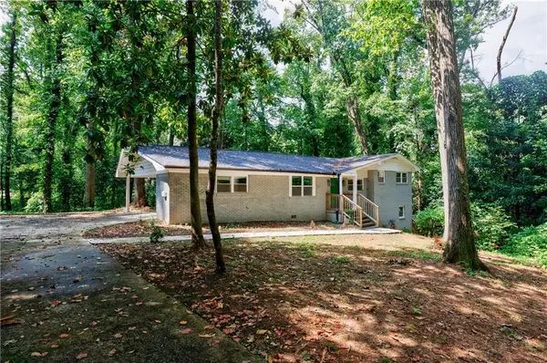 4305 Christine Court, Decatur, GA 30035