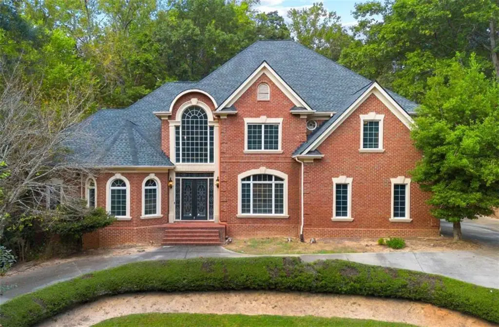 1670 Riverside Road, Roswell, GA 30076 - Image #1