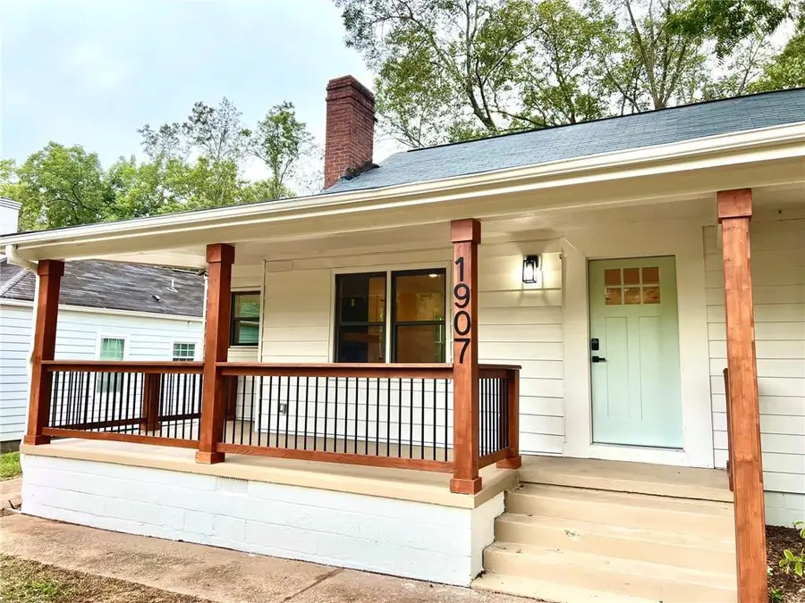 1907 Langston Avenue Sw, Atlanta, GA 30310 - Image #2