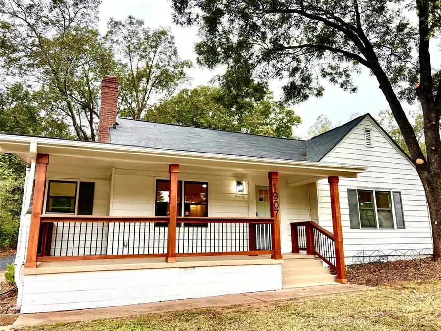 1907 Langston Avenue Sw, Atlanta, GA 30310 - Image #3