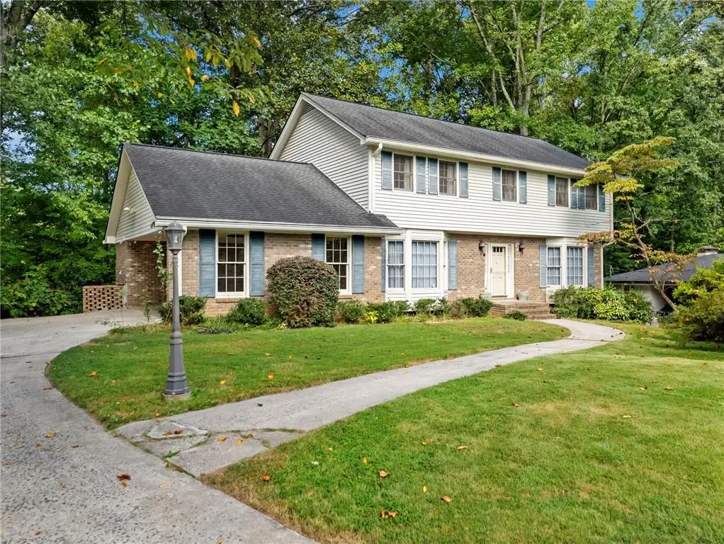 654 Grove Parkway Se, Marietta, GA 30067 - Image #1