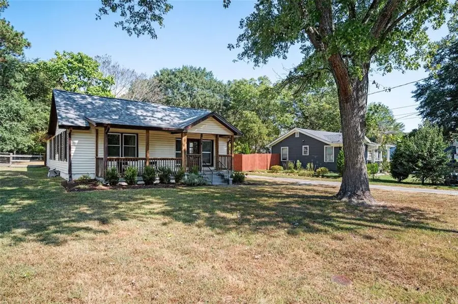 753 Taylor Drive Se, Smyrna, GA 30080 - Image #2