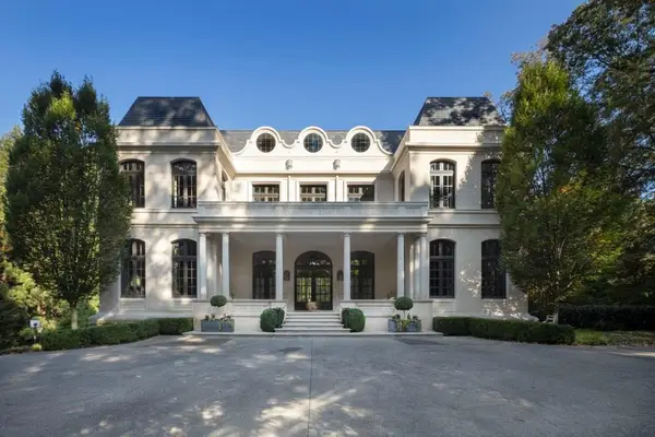 133 Blackland Road Nw, Atlanta, GA 30342