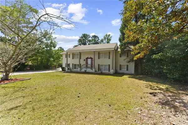 2988 Crestline Drive, Macon, GA 31204