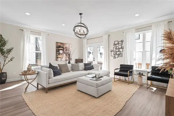 1975 Hollywood Road Nw #14, Atlanta, GA 30318