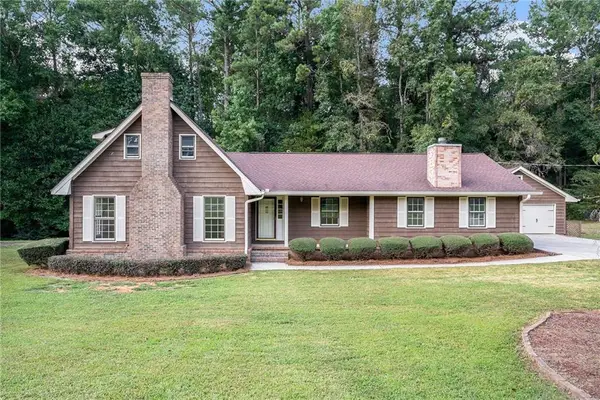 90 Country Roads Drive, Stockbridge, GA 30281