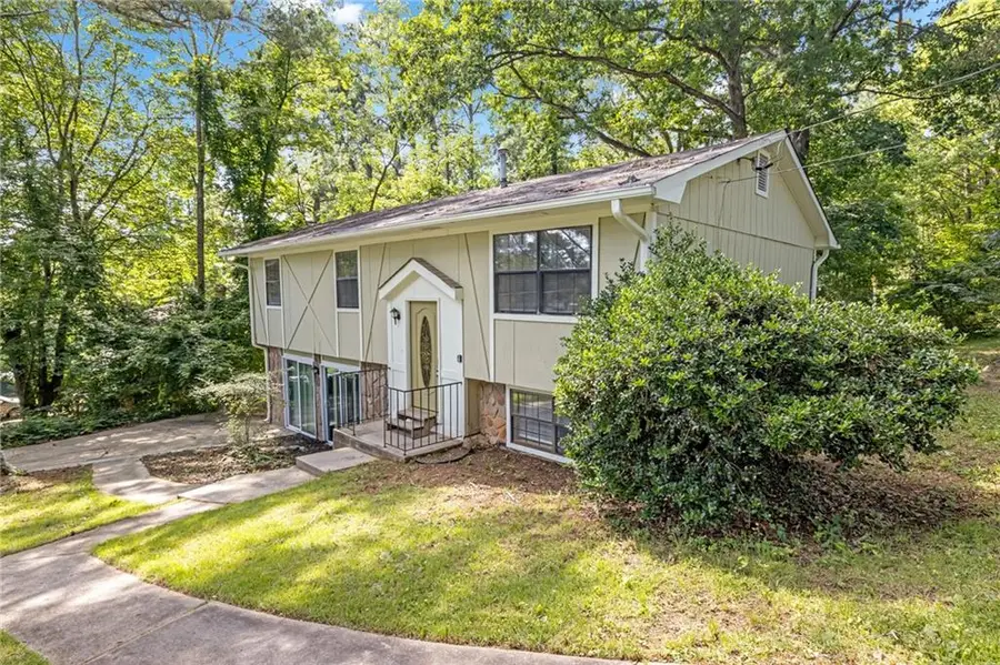 4690 Big Valley Court, Stone Mountain, GA 30083 - Image #2