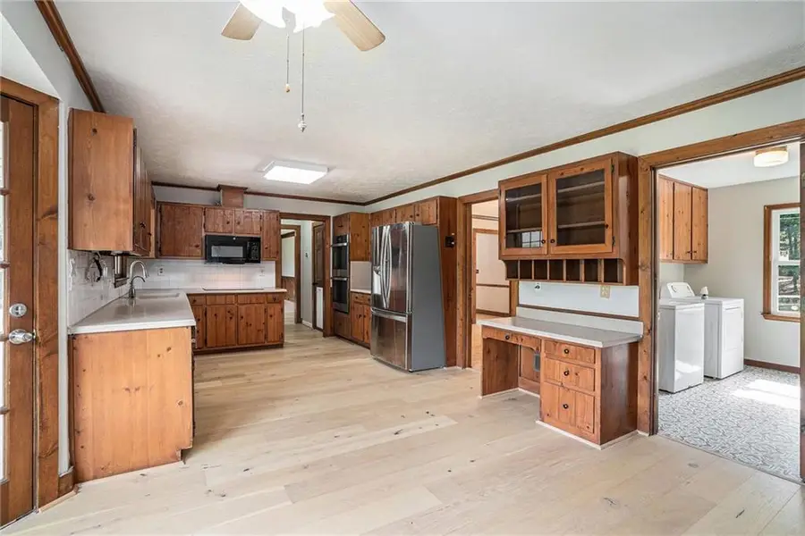 4390 Inns Brook Drive, Snellville, GA 30039 - Image #3