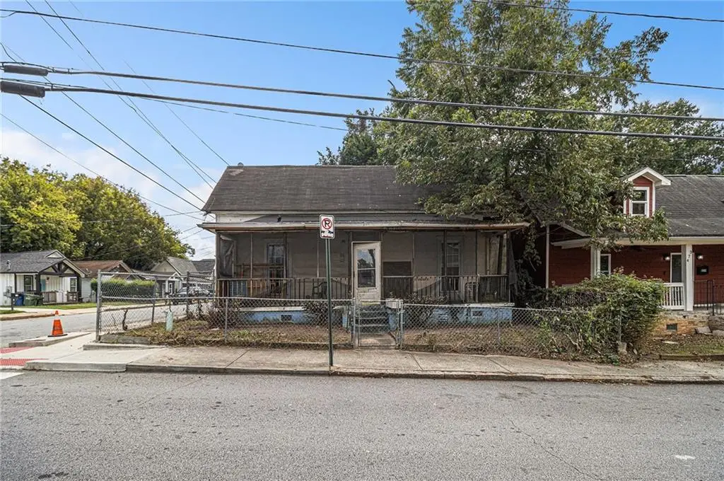 370 Bass Street Sw, Atlanta, GA 30310 - Image #1
