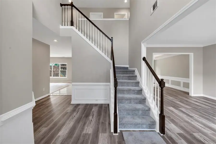 660 Maple Crest Drive, Lawrenceville, GA 30044 - Image #2