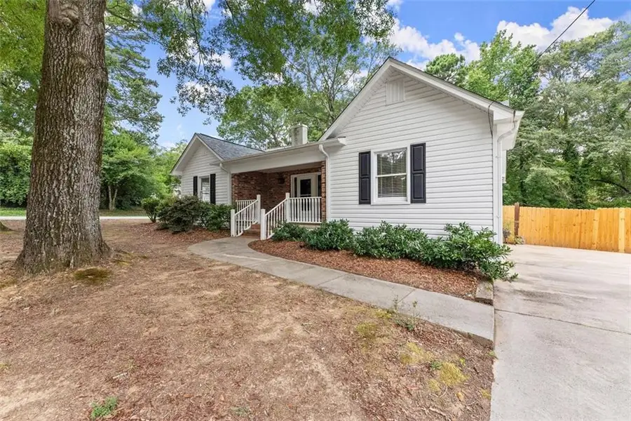 59 W Wright Street, Winder, GA 30680 - #3