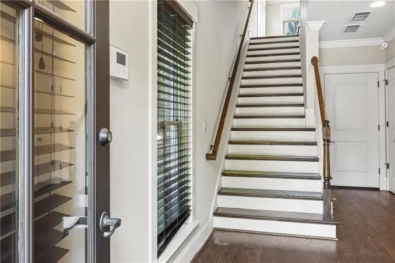 900 River Vista Drive, Atlanta, GA 30339 - Image #2