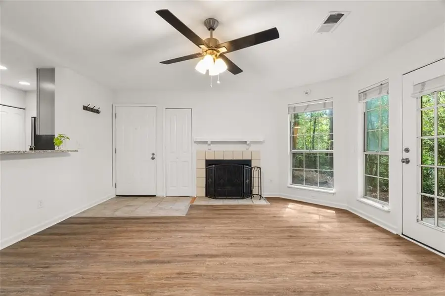 917 Wentworth Court, Alpharetta, GA 30022 - Image #3