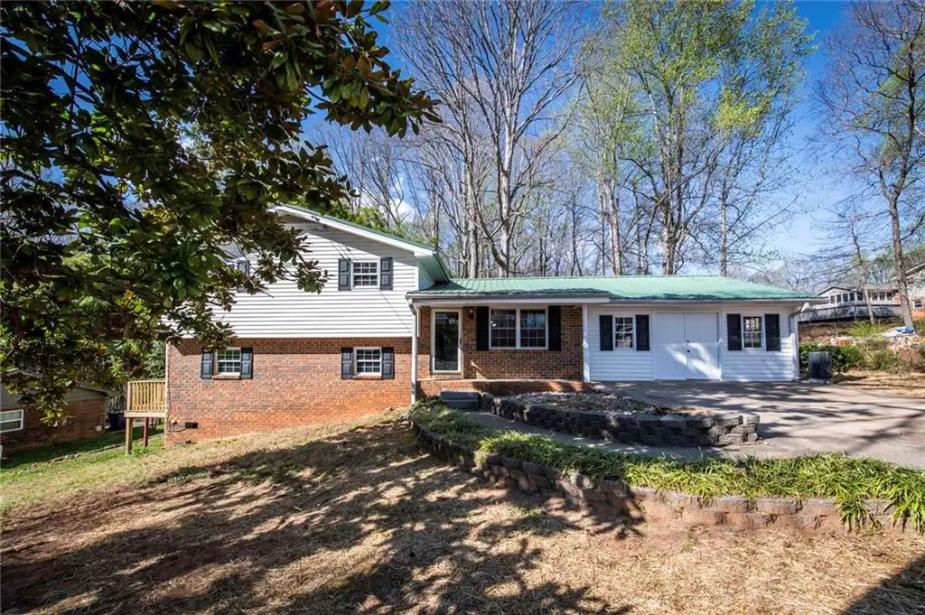 6225 Pebble Drive, Douglasville, GA 30135 - Image #1