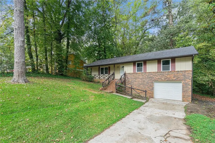 1513 Spruce Ridge Way, Stone Mountain, GA 30083 - Image #2
