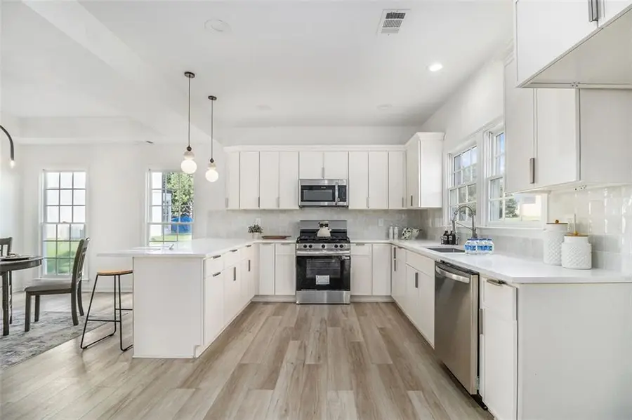 690 Gateway Court, Stone Mountain, GA 30087 - Image #2