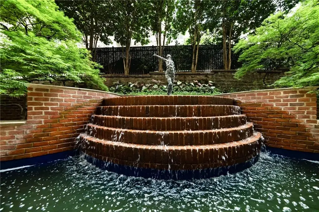 2626 Peachtree Road Nw #412, Atlanta, GA 30305 - Image #1