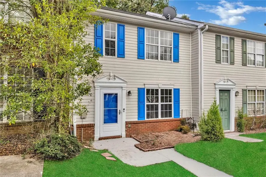 1366 Hollenbeck Lane, Riverdale, GA 30296 - Image #2