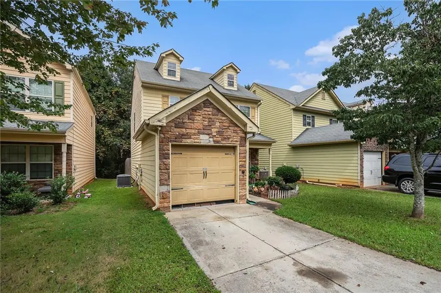 1045 Wedgewood Court, Conyers, GA 30012 - Image #2