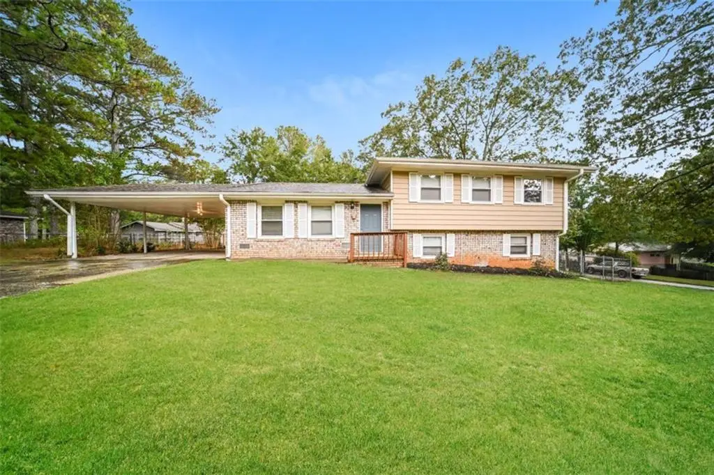 82 Heron Drive, Riverdale, GA 30274 - Image #1