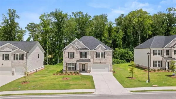 260 Sandy Oak Drive, Loganville, GA 30052