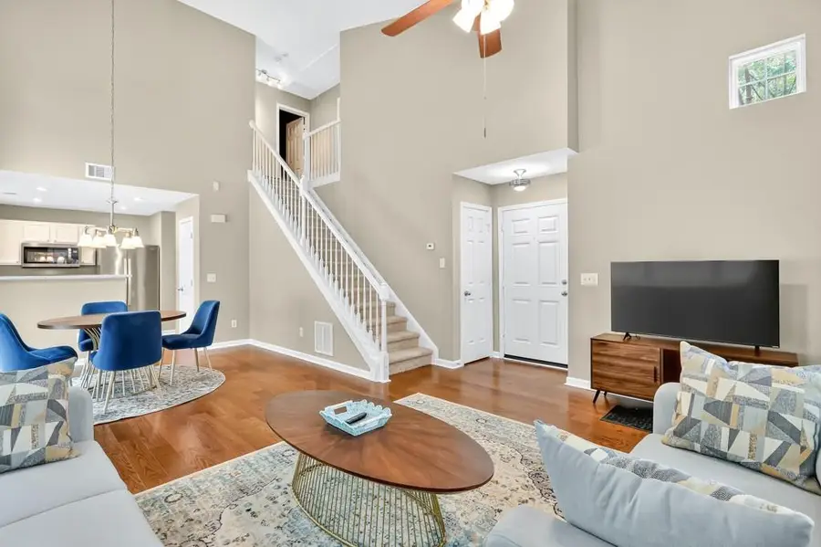 363 Hiawassee Drive, Woodstock, GA 30188 - Image #3