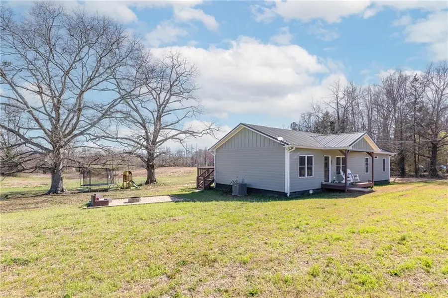 869 Ankerich Road, Bowersville, GA 30516 - Image #3